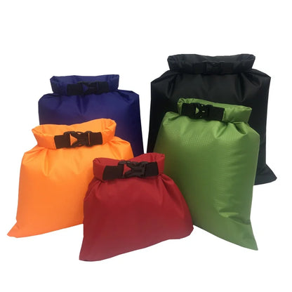 5er-Set Wasserdichte Dry Bags – Outdoor Packsäcke für Camping, Kajak, Wandern & Strand