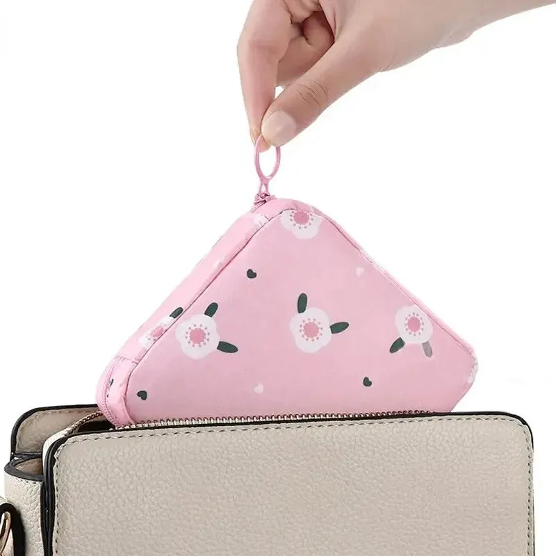 Tampon-Organizer Tasche – Wasserdichte Binden-Aufbewahrung mit süßem Cartoon-Design