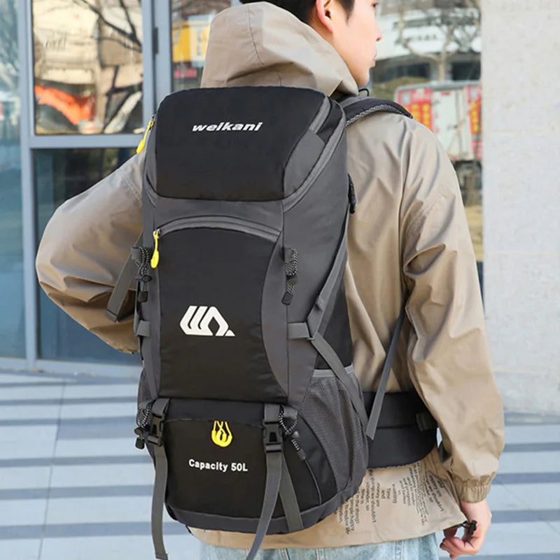 50L Wanderrucksack – Wasserdichter Trekking-Rucksack für Herren & Damen