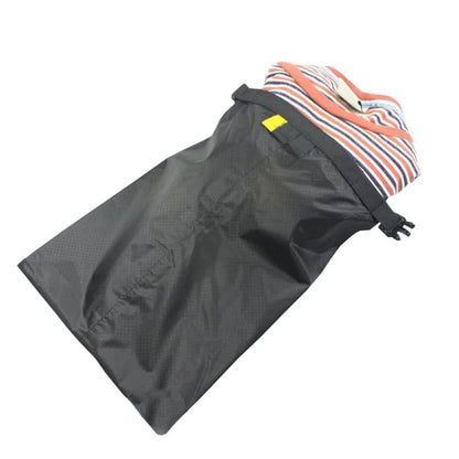 5er-Set Wasserdichte Dry Bags – Outdoor Packsäcke für Camping, Kajak, Wandern & Strand